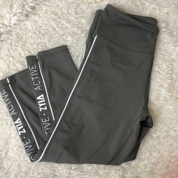 Zyia active cropped legging deep green - Picture 2 of 5